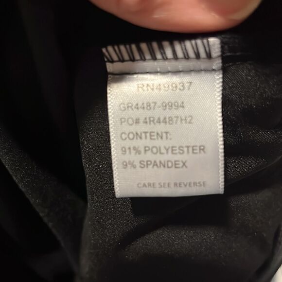 Tail Ladies Mulligan 22” Pull On Golf Capris. Size 8 - Picture 11 of 12